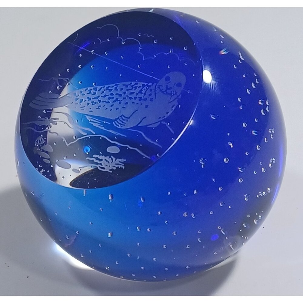 Vintage Caithness Seal Cobalt Blue Clear Controlled Bubble Art Glass Paperweight - Picture 5 of 14